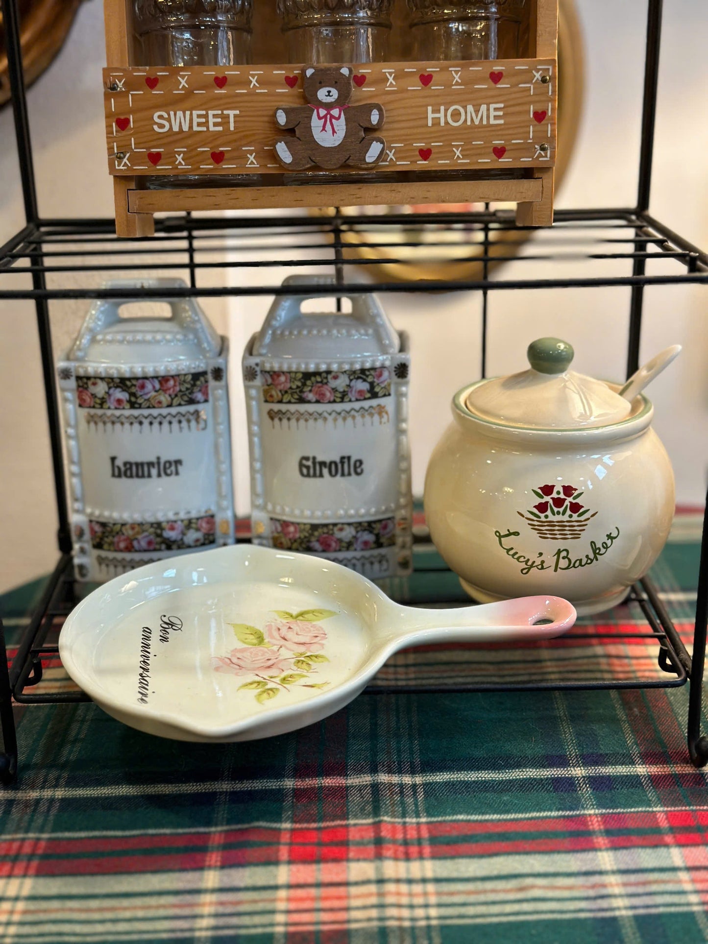 Vintage Spice Rack - La Vie Pianissimo