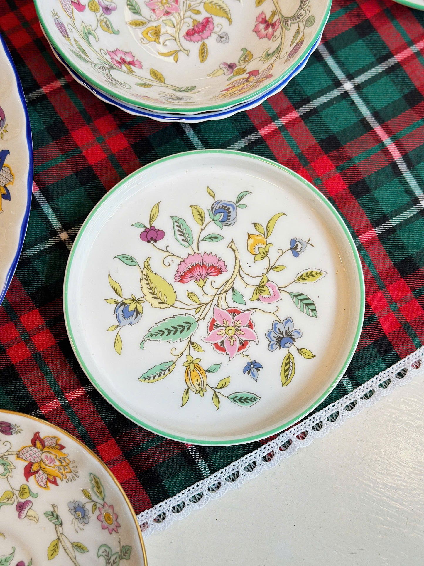 Floral Pattern Teaset/ Plate - Minton