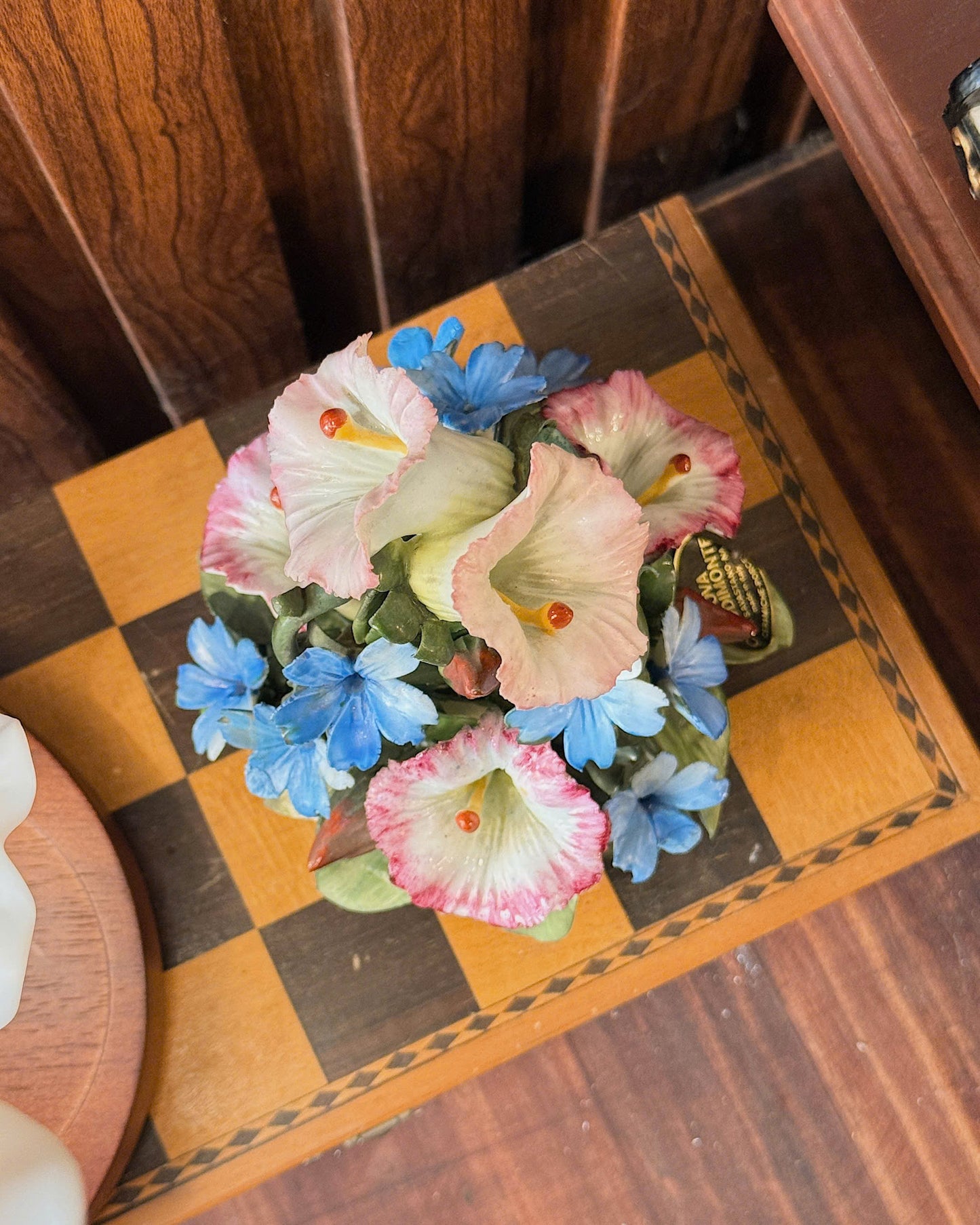 Flower Bouquet Table Decor