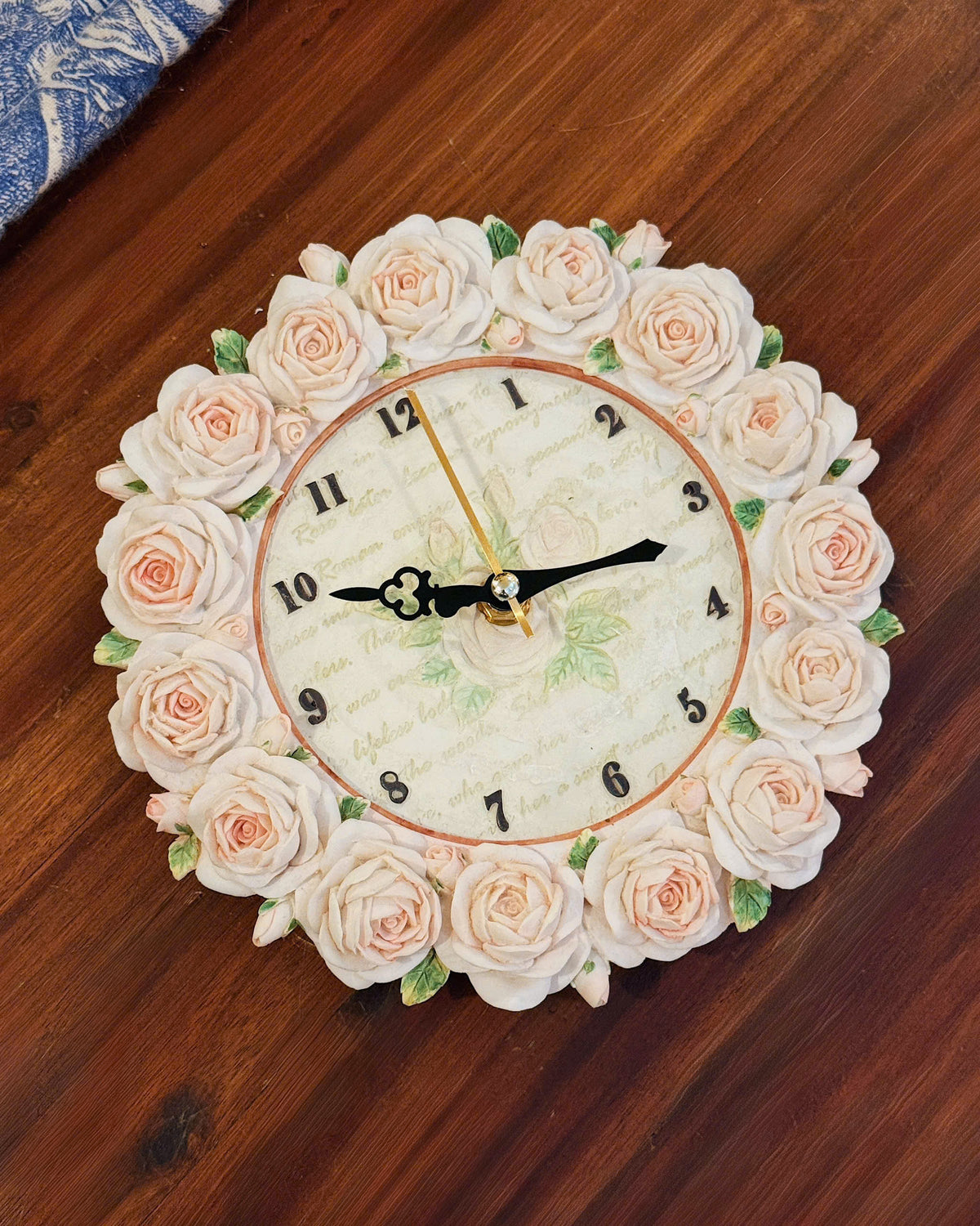 Romantic Rose Clock