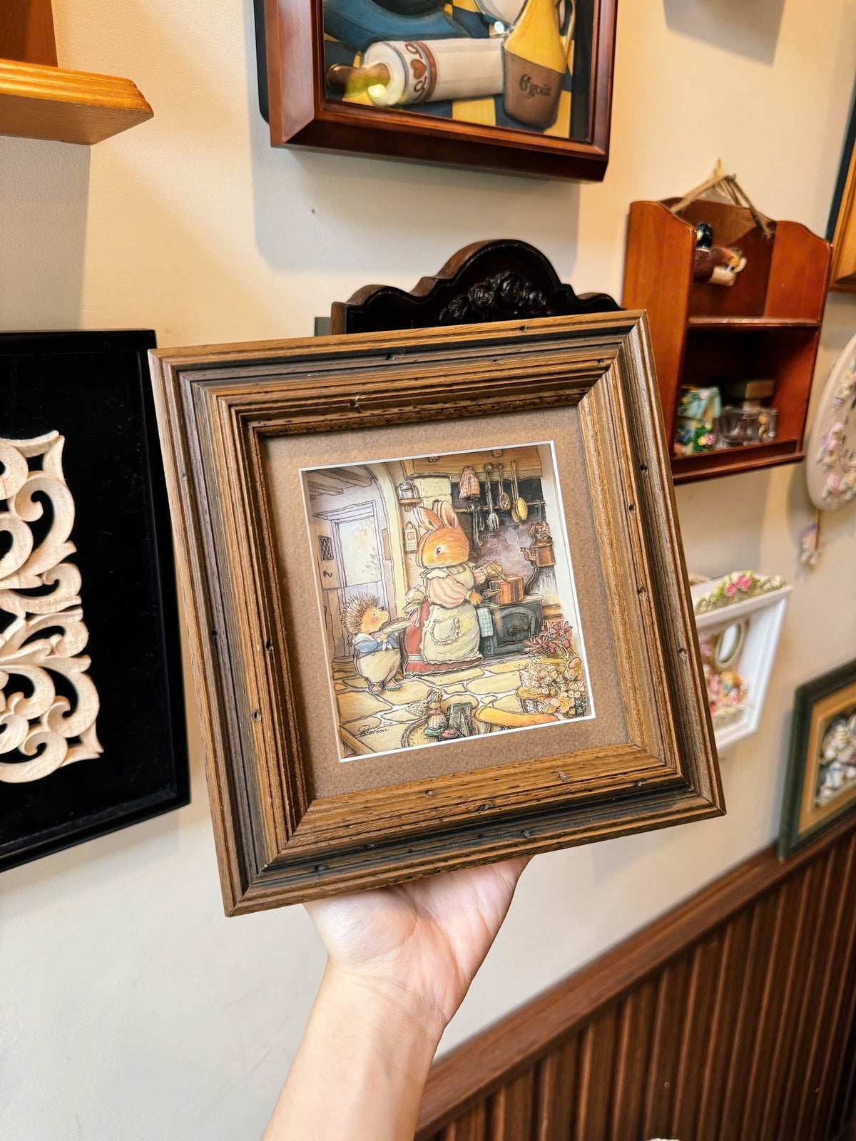 Retro Cottage Framed Story
