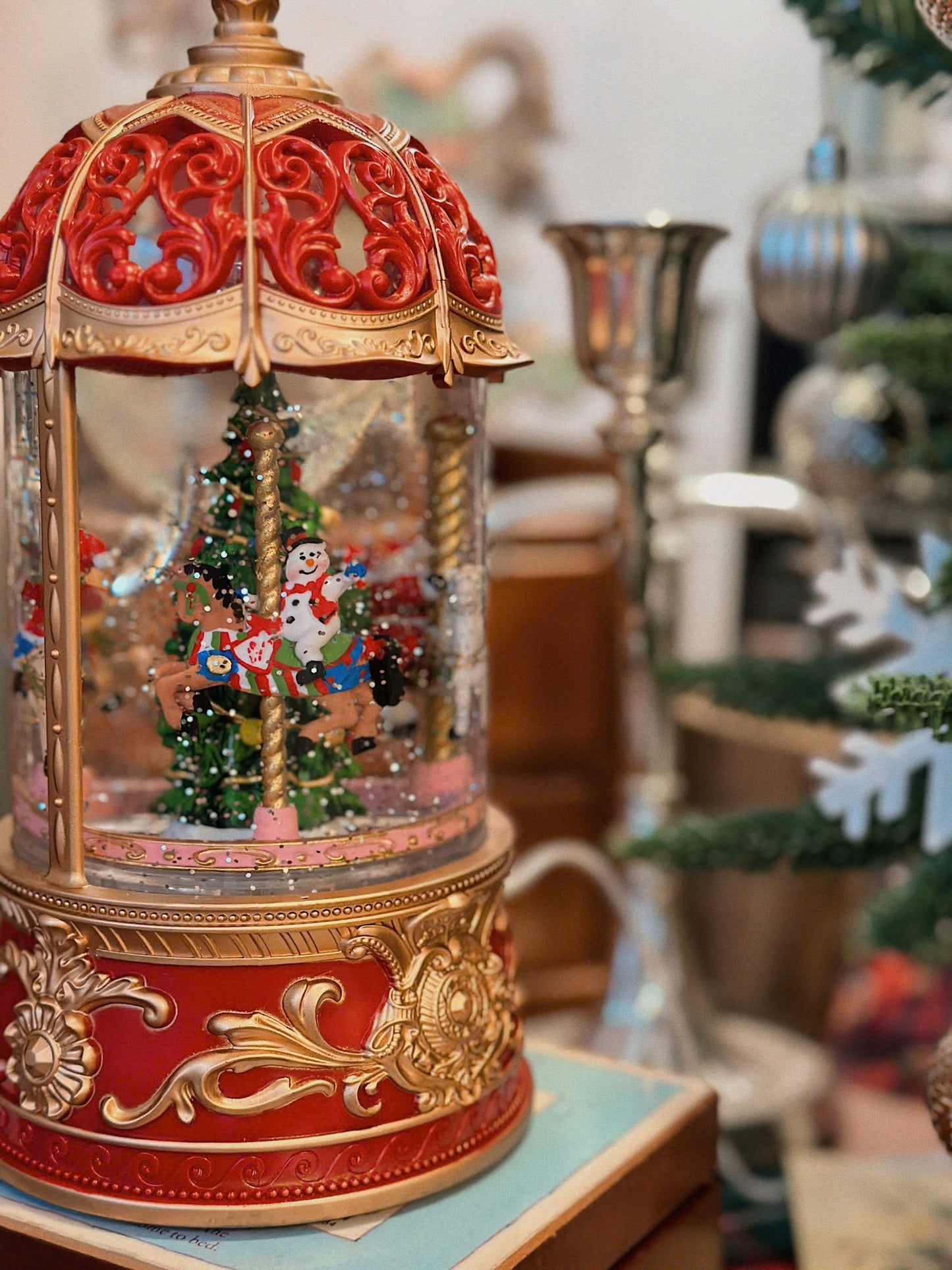 Christmas Carousl Sparkle Music Box
