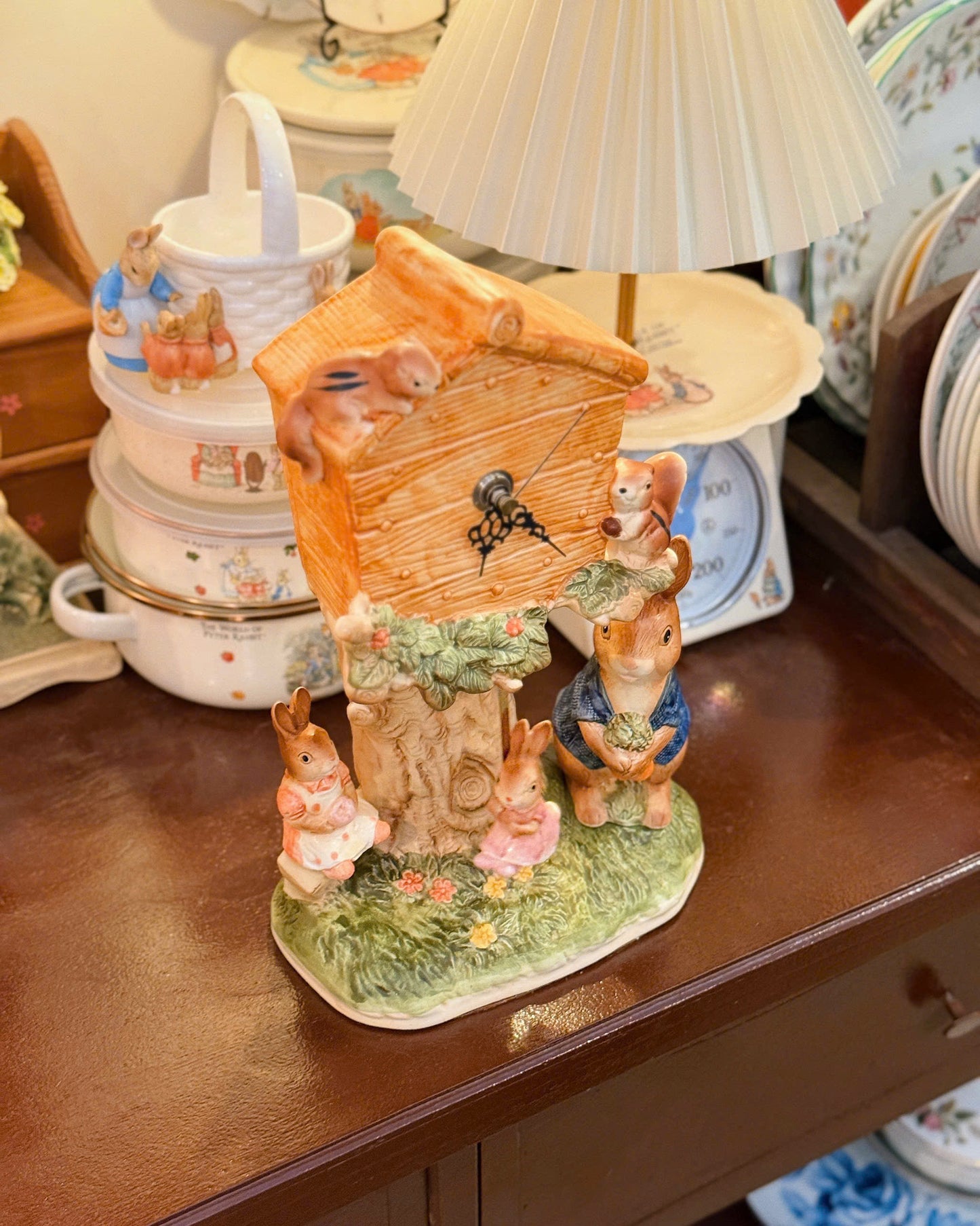 Rabbits Ceramic Pendulum Clock
