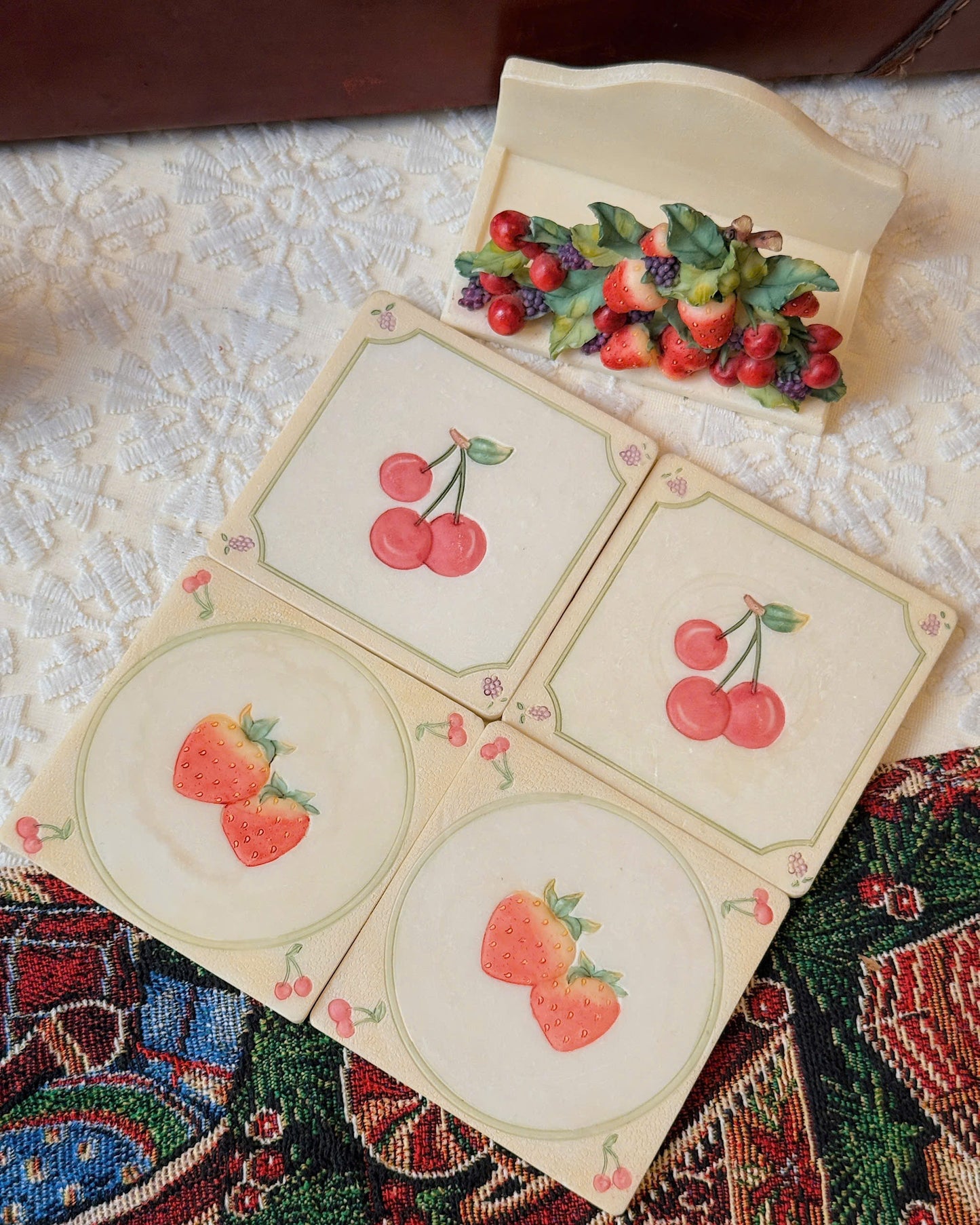 Berry Pattern Vintage Coaster Set