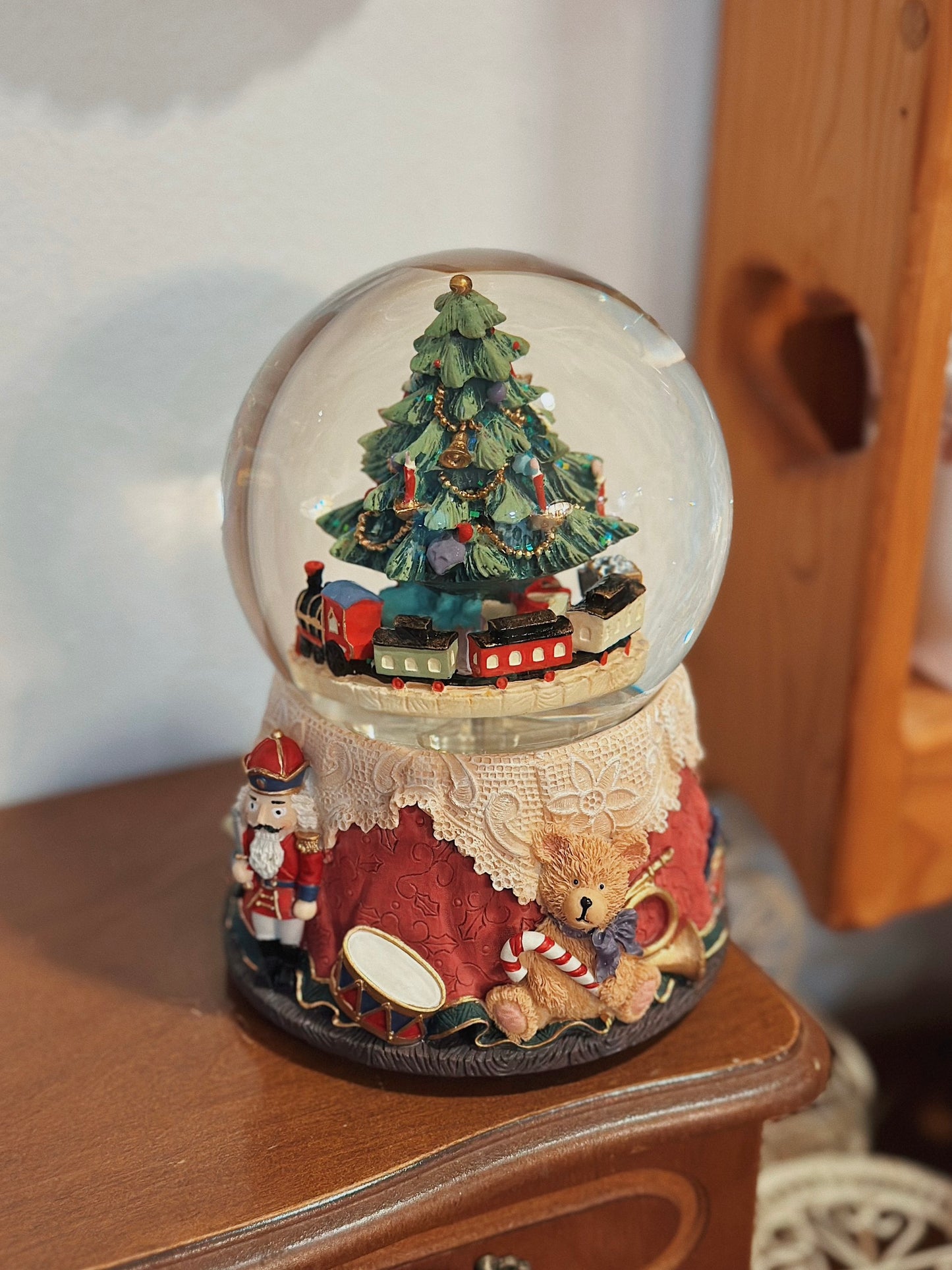Christmas Snow Globe Music Box