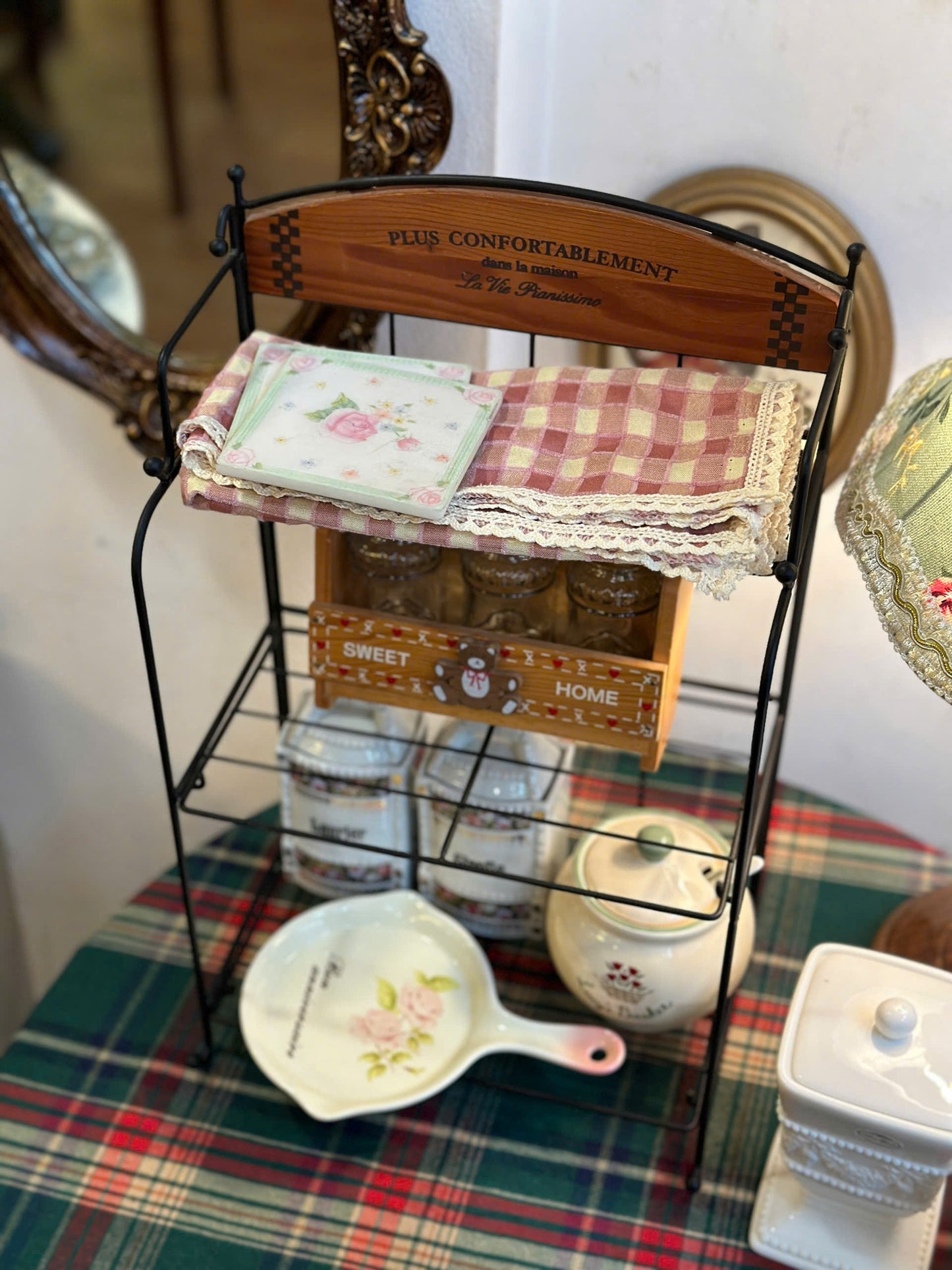Vintage Spice Rack - La Vie Pianissimo