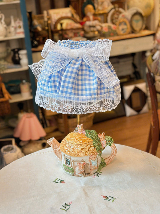 Reworked Tea Pot Lamp