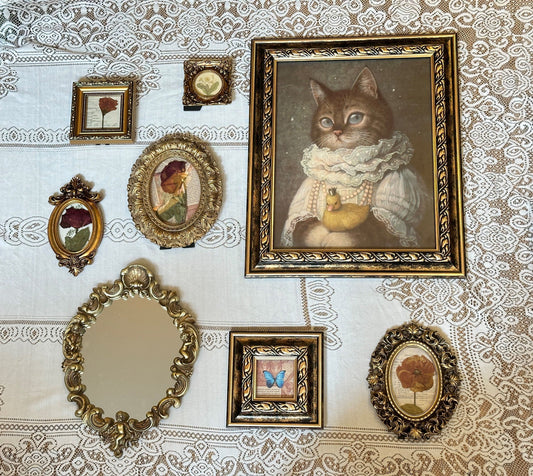 Set of 8  Wall Frames