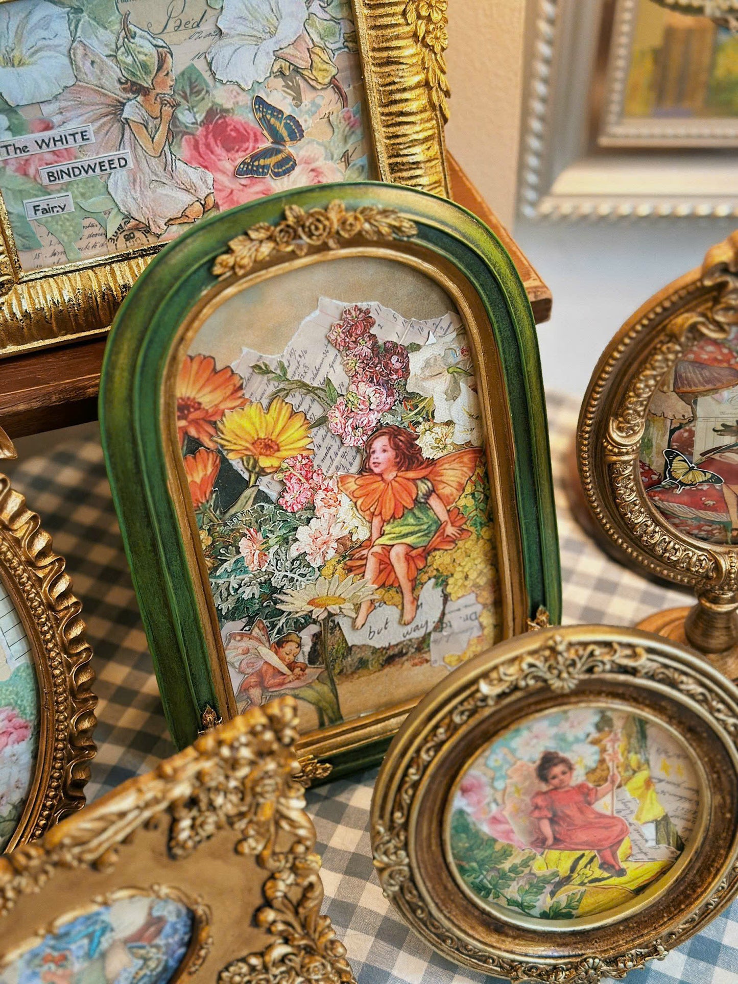 Vintage Style Arch Shaped Frame