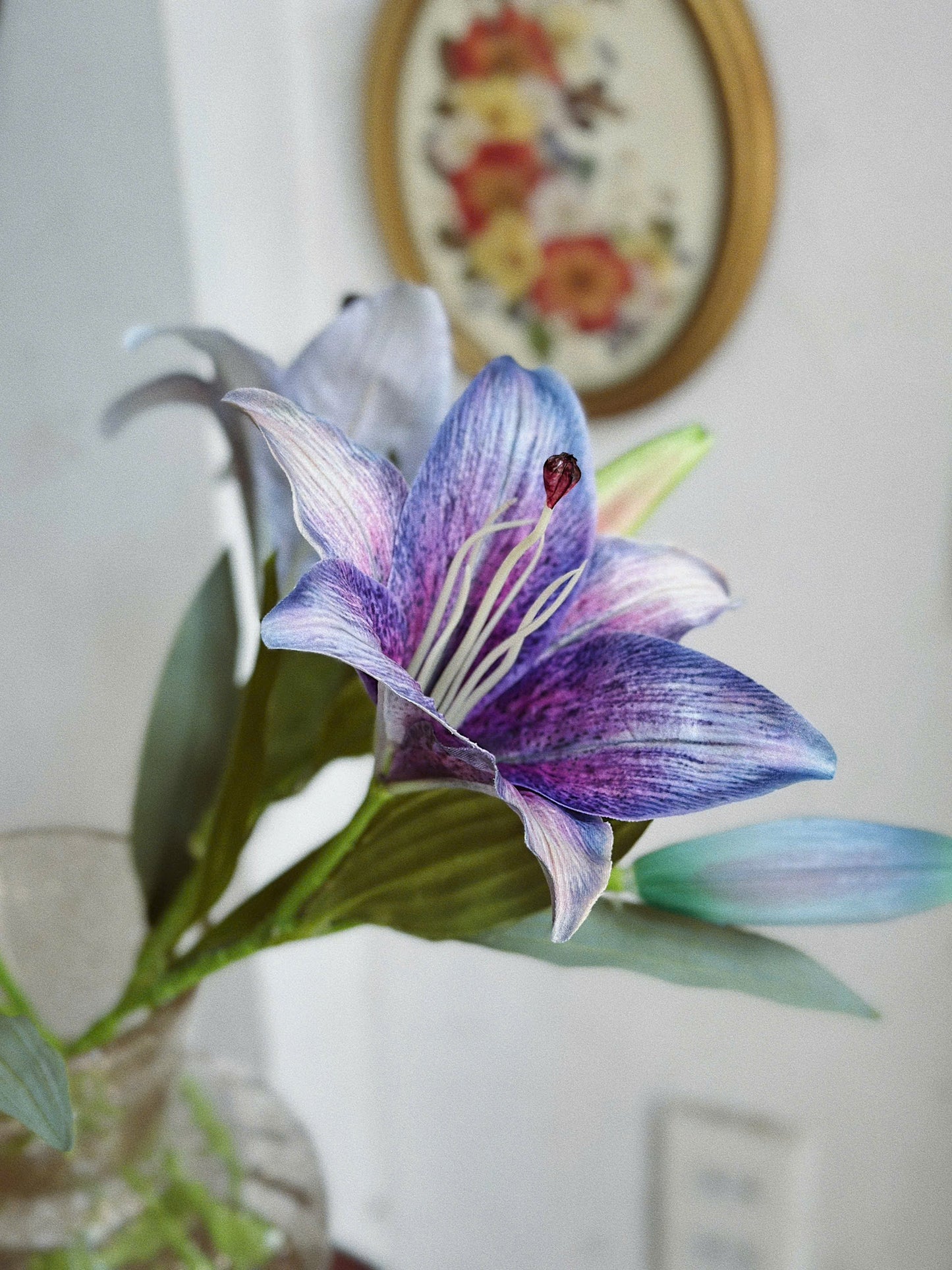 Hoa Lily xanh sang trọng