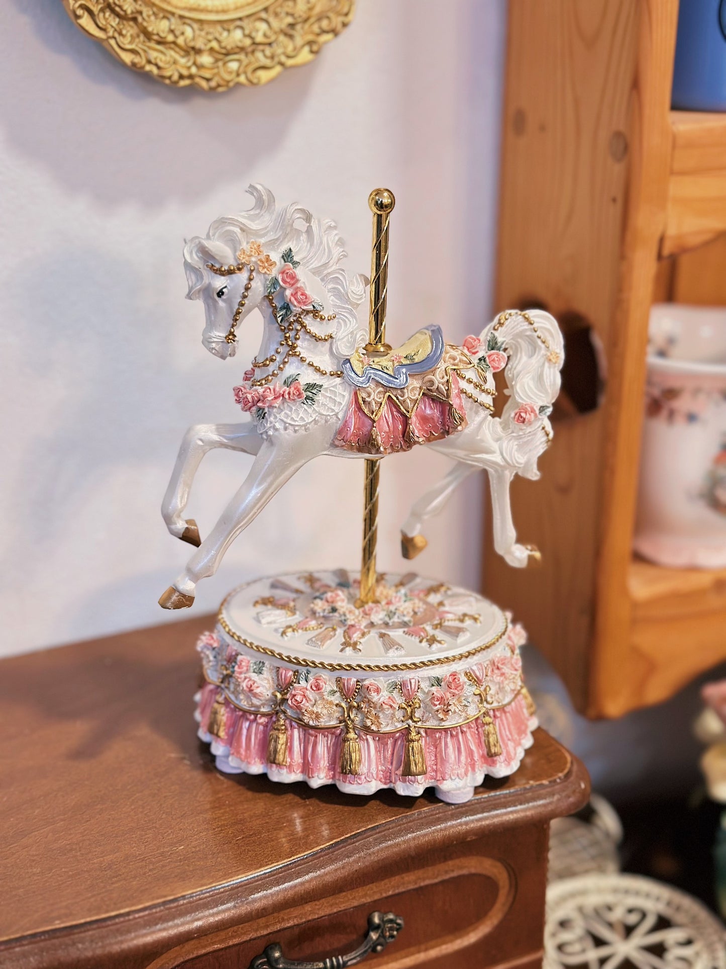 Hộp Nhạc Carousel Horse