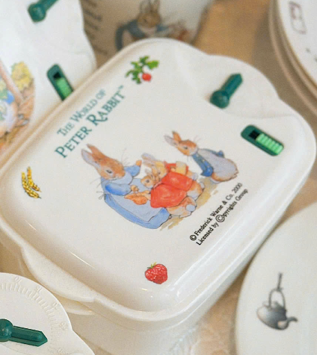Peter Rabbit Lunch Boxes