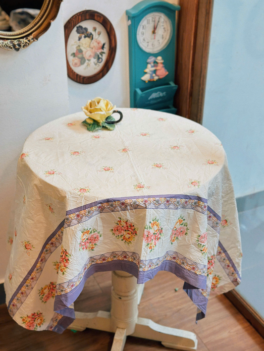 Vintage Flowers Pattern Tablecloth