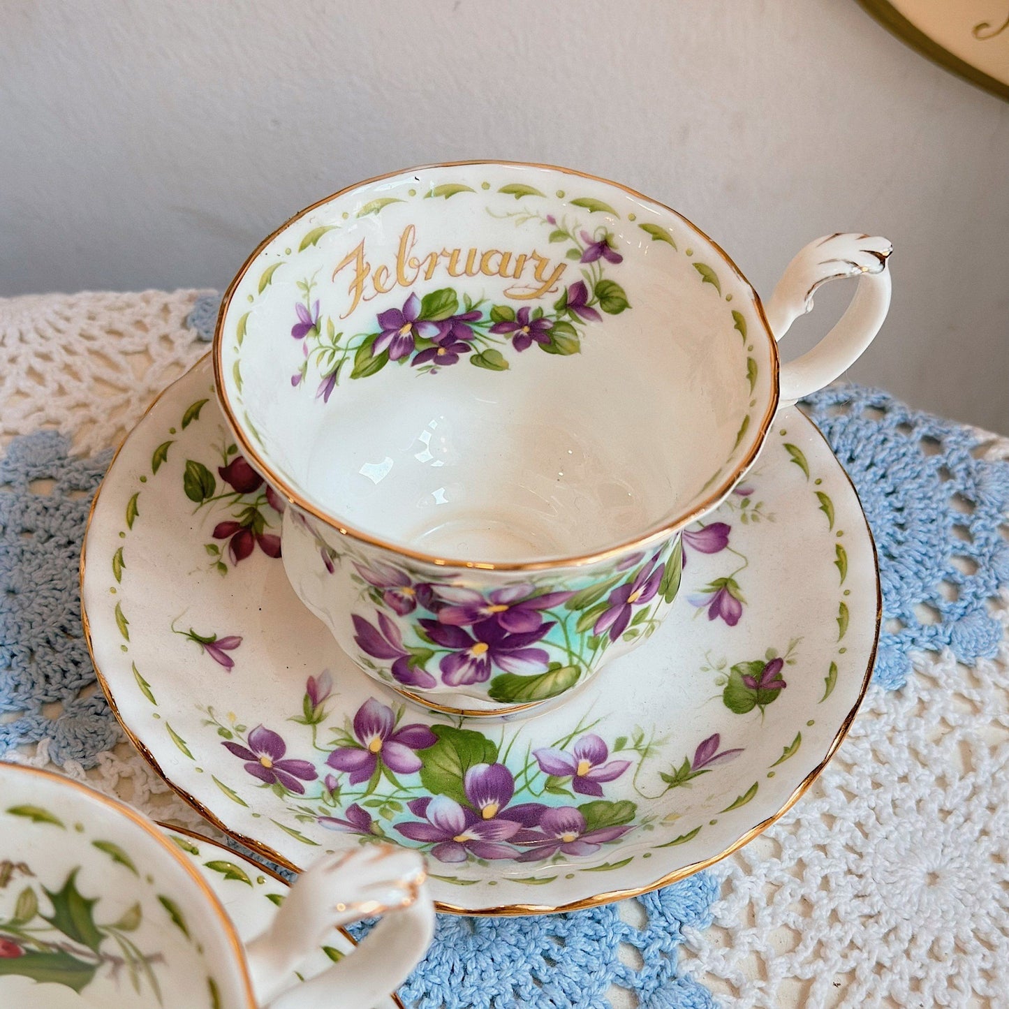 Set tách trà tháng Royal Albert bằng sứ xương xuất xứ Anh✨