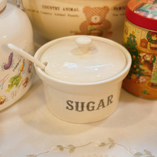 Ceramic Sugar Pot ✨