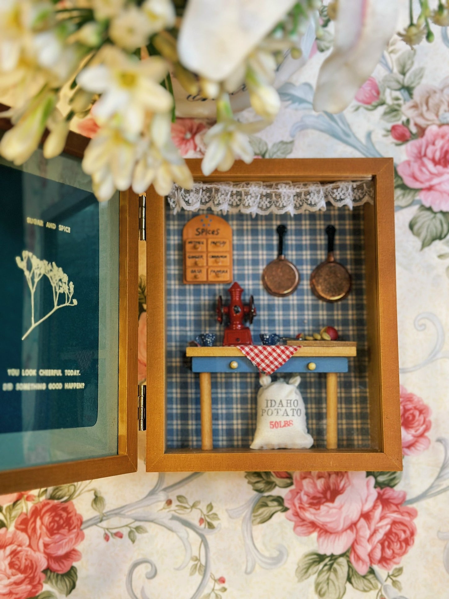 Miniature room box - Sugar and Spice