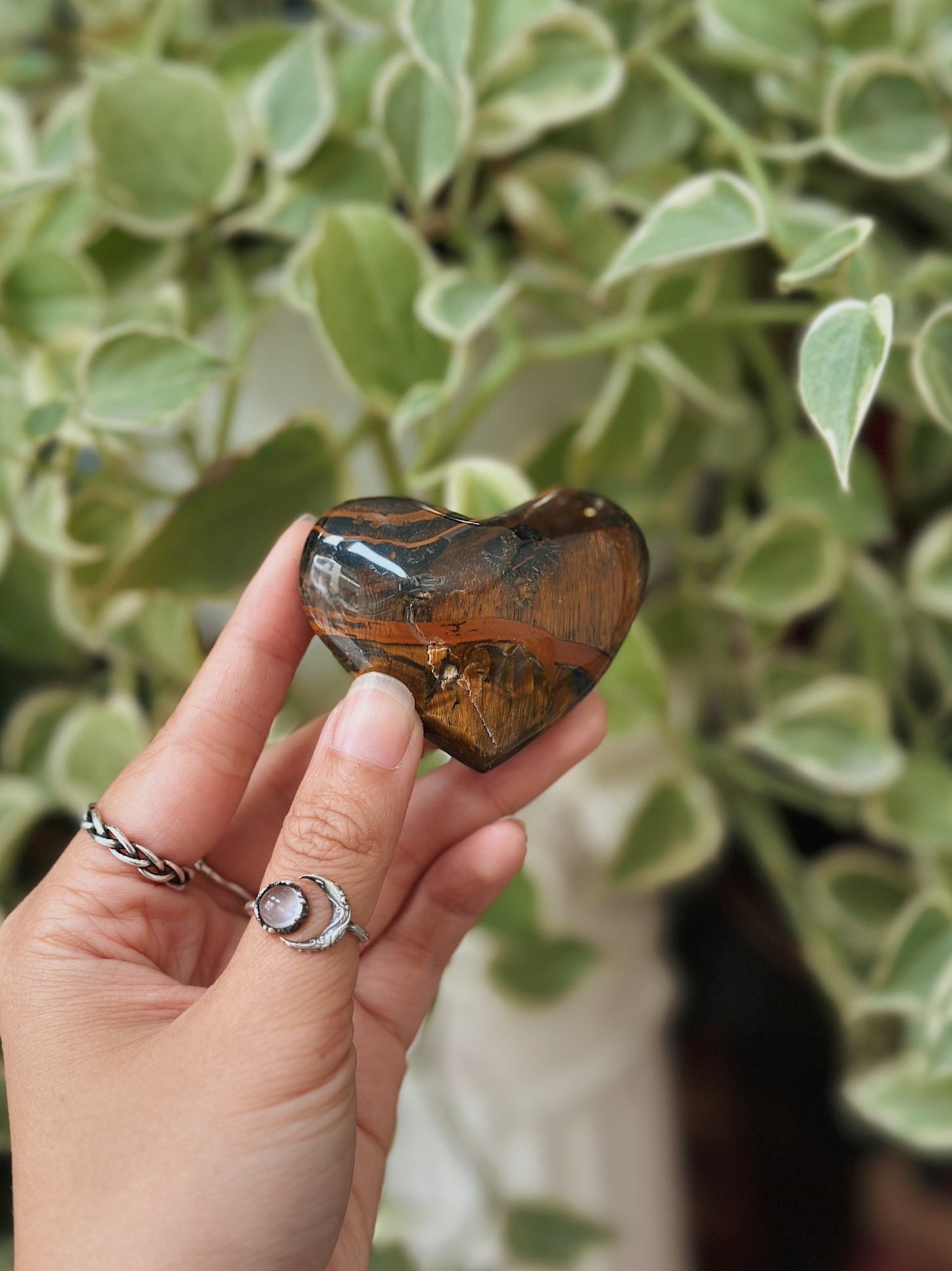 Đá Mắt Hổ (Tiger Eyes) hình trái tim