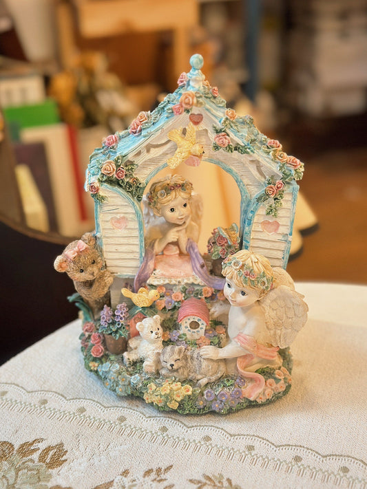 'The Look of Love' Tune Music Box 🐻