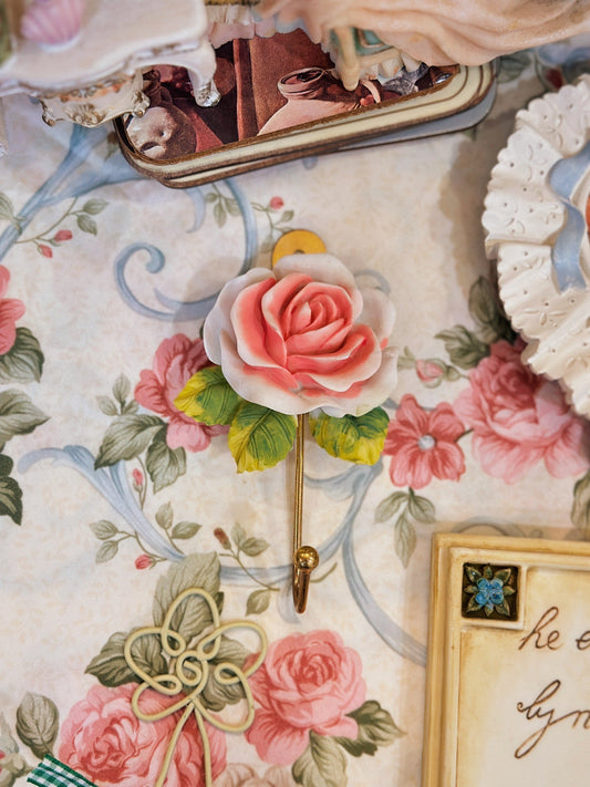 Rose Shaped Hanger