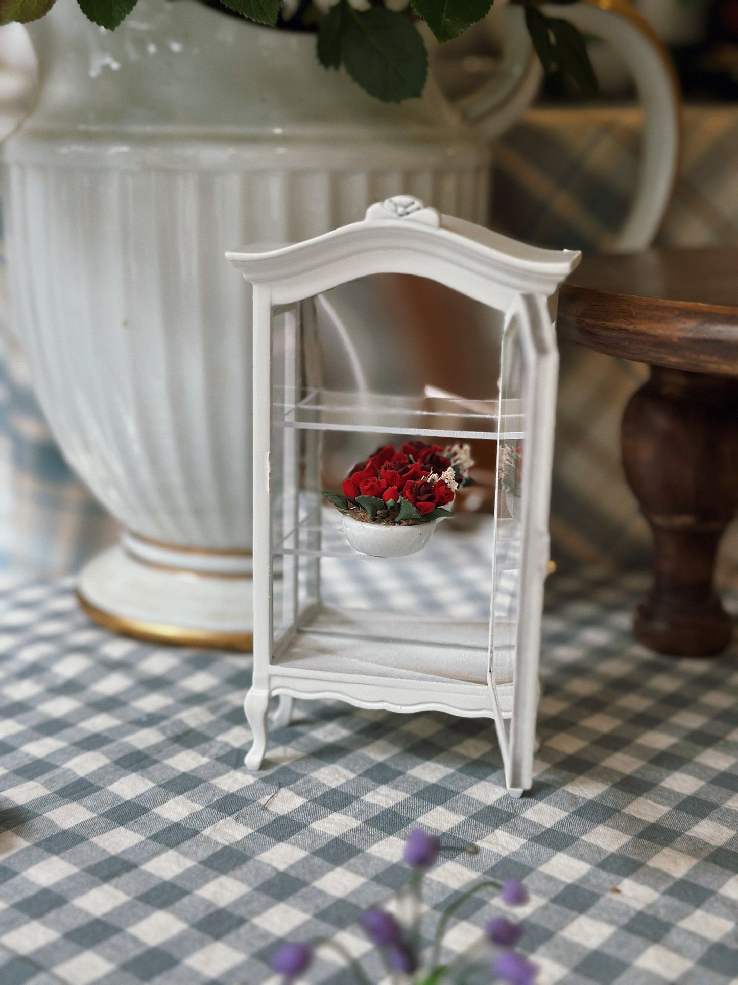 Miniature flower pot