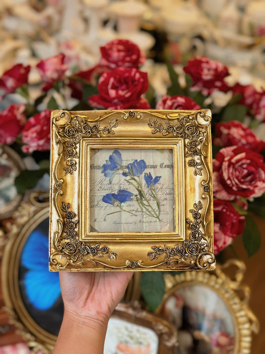 Vintage Style Square Shaped Frame 01