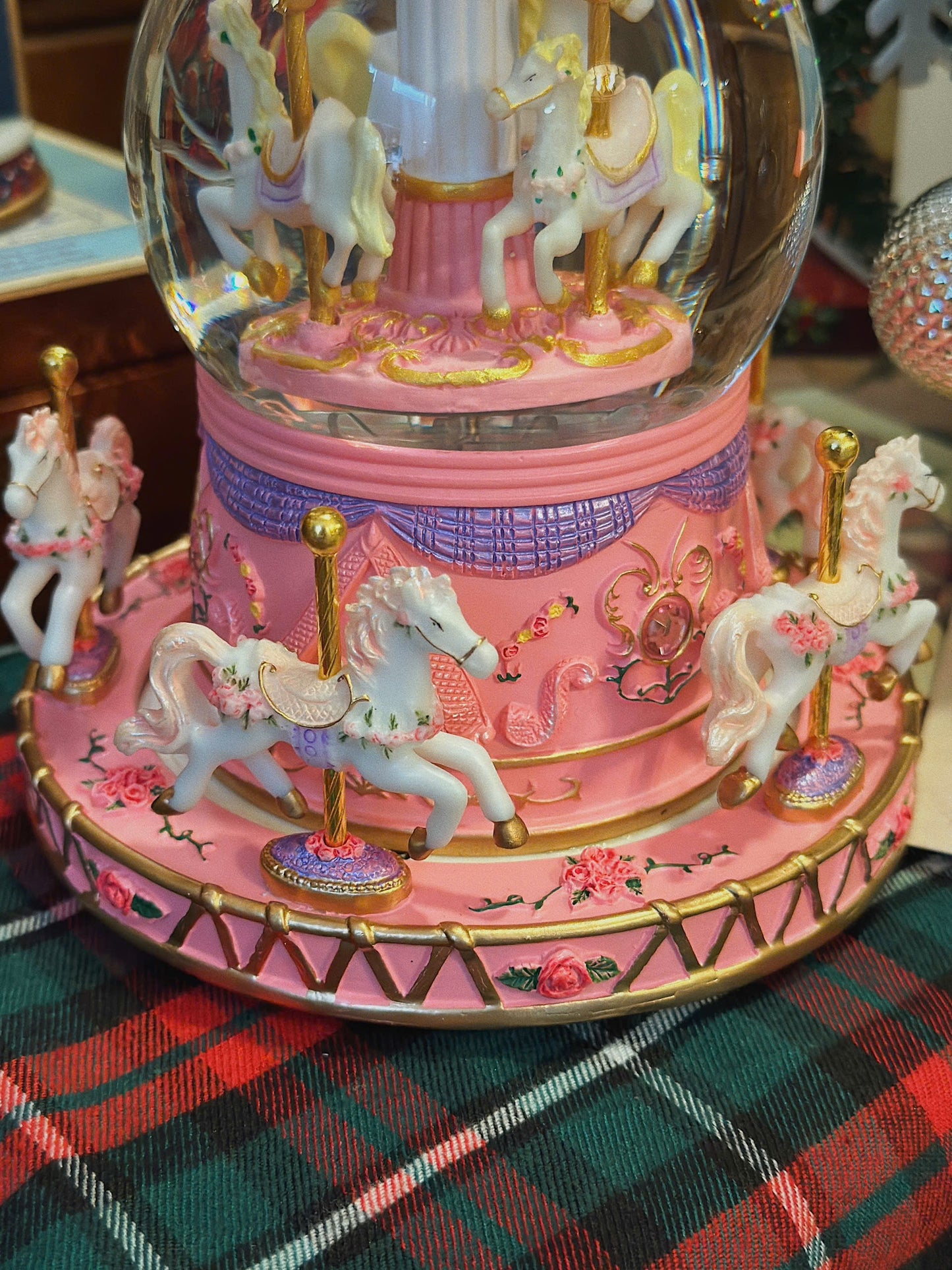 Hộp Nhạc Classic Carousel Globe