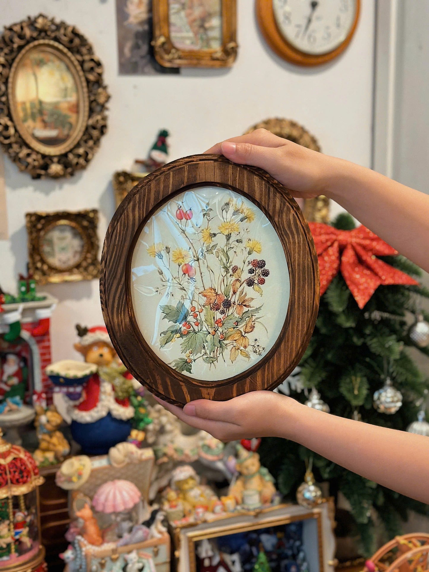 Khung gỗ hình oval handmade