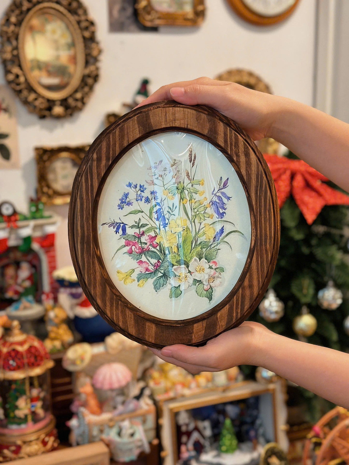 Khung gỗ hình oval handmade