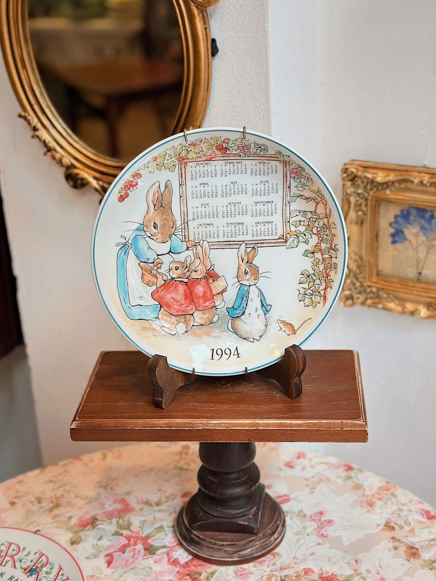 Dĩa trang trí Peter Rabbit 1994 Calendar - Wedgwood