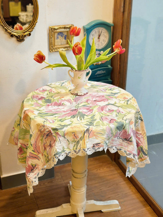 Vintage Flowers Pattern Tablecloth