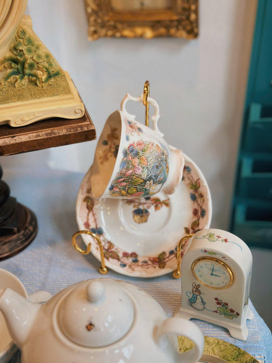 Bramly Hedge Autumn Tea Set - Royal Doulton