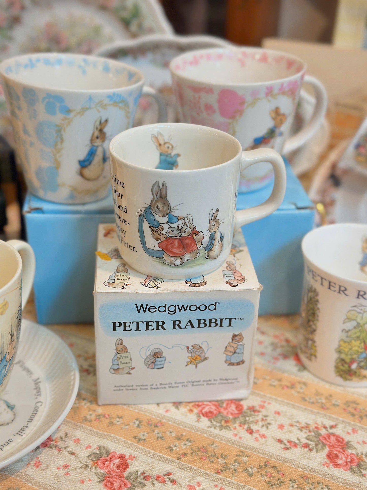 Cốc thỏ Peter Rabbit - Wedgwood