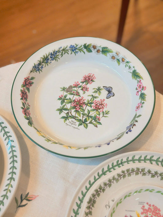 Royal Worcester ‘Wild Thyme’ in the Herbs Pie Plate