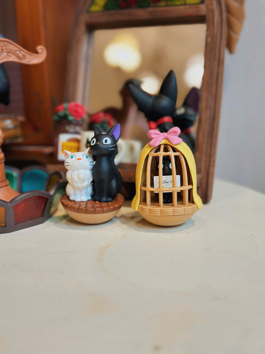 Jiji & Lily Roly-Poly