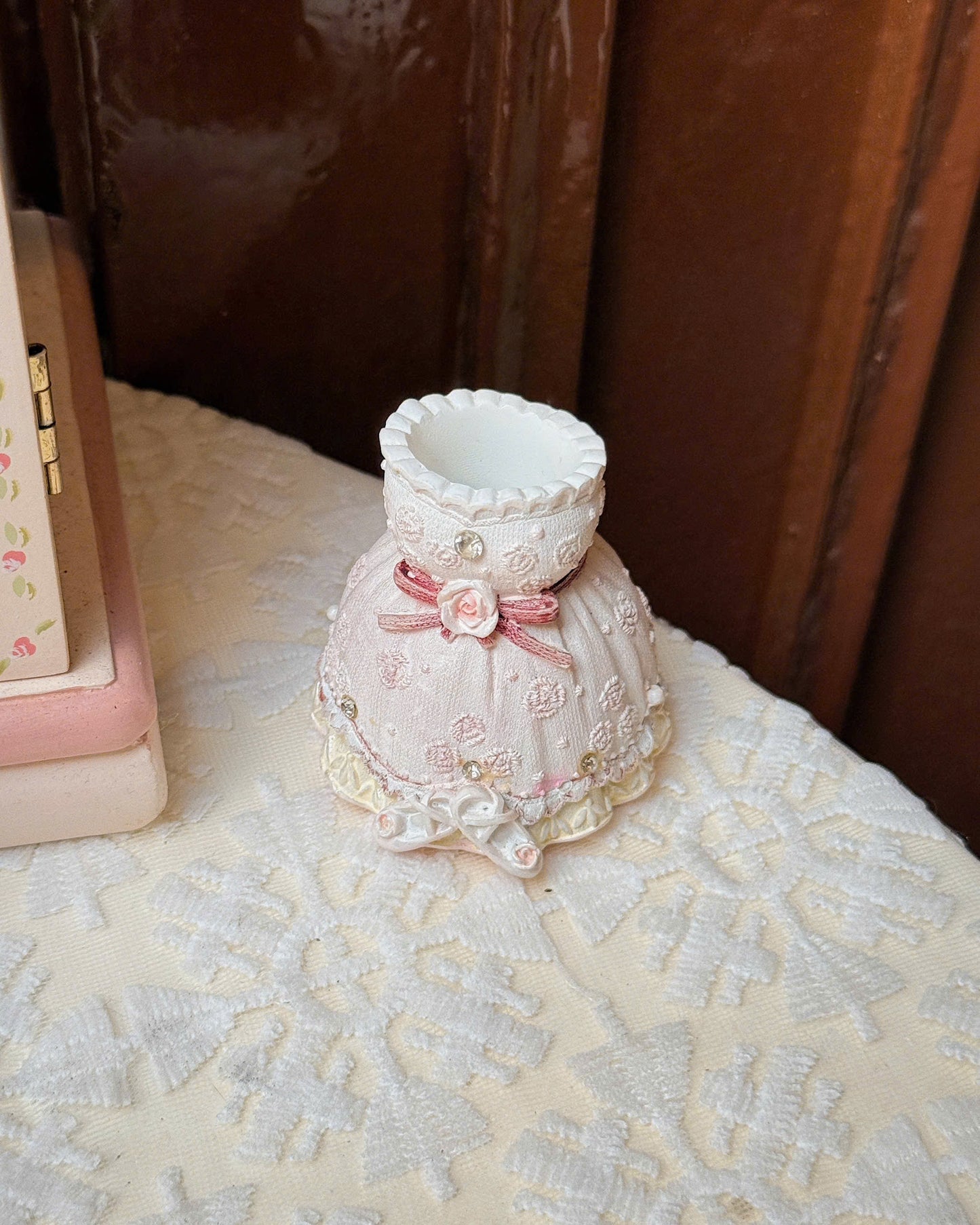 Rosie Balletcore Pen Holder
