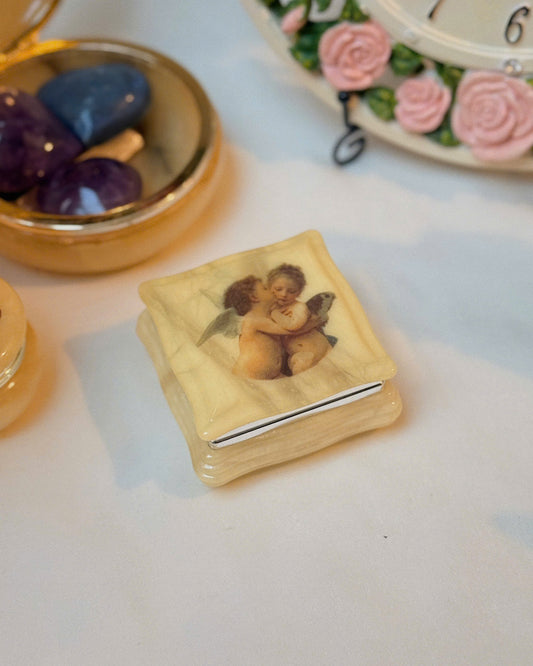 Alabaster Italy Jewelry Trinket Box Cherub Child Wing Gold Tone Trim Angel Read