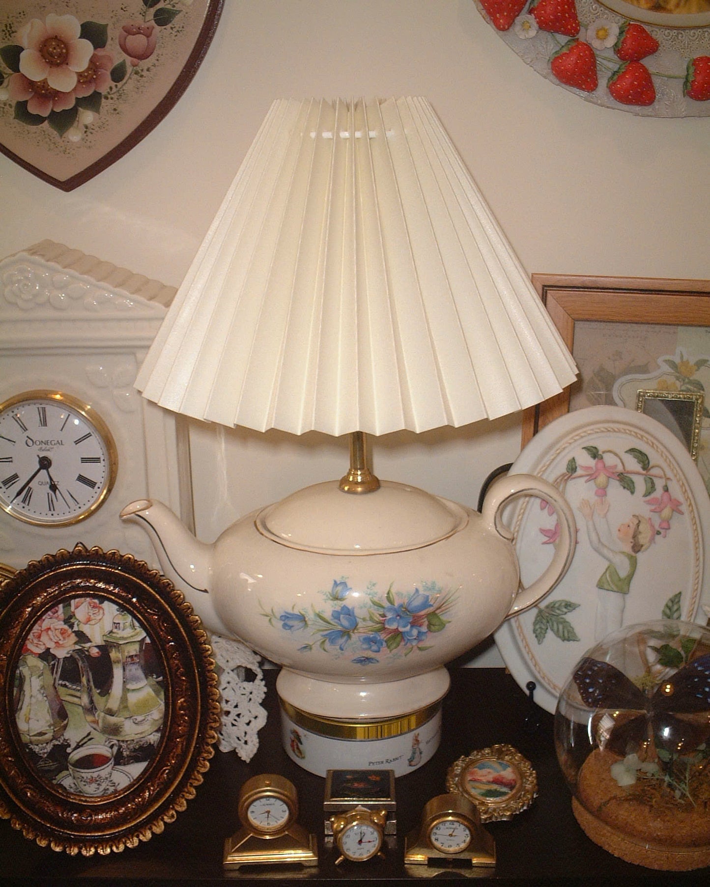 Sadler Teapot Lamp