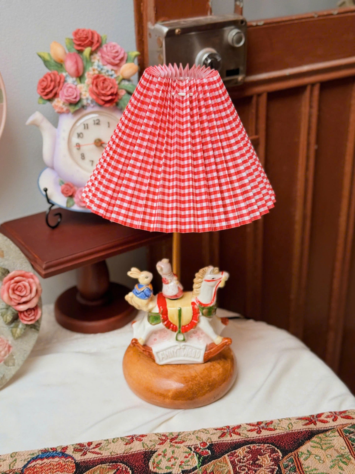 Ceramic Rocking Horse Music Box Lamp ✨