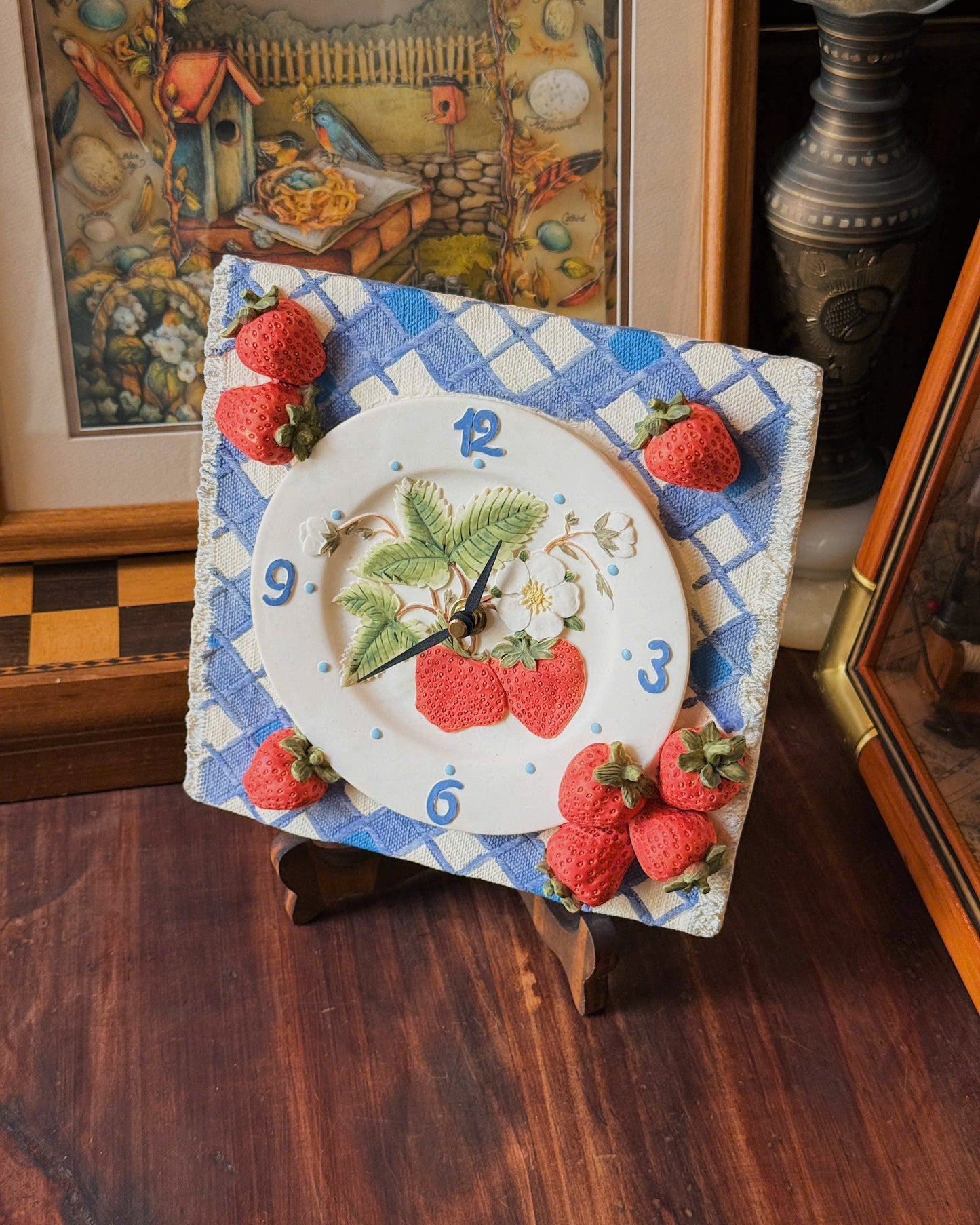 Vintage Strawberry Cottage Clock