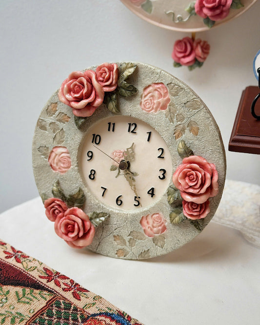 Vintage Pinkie Roses mix Sage Green Clock
