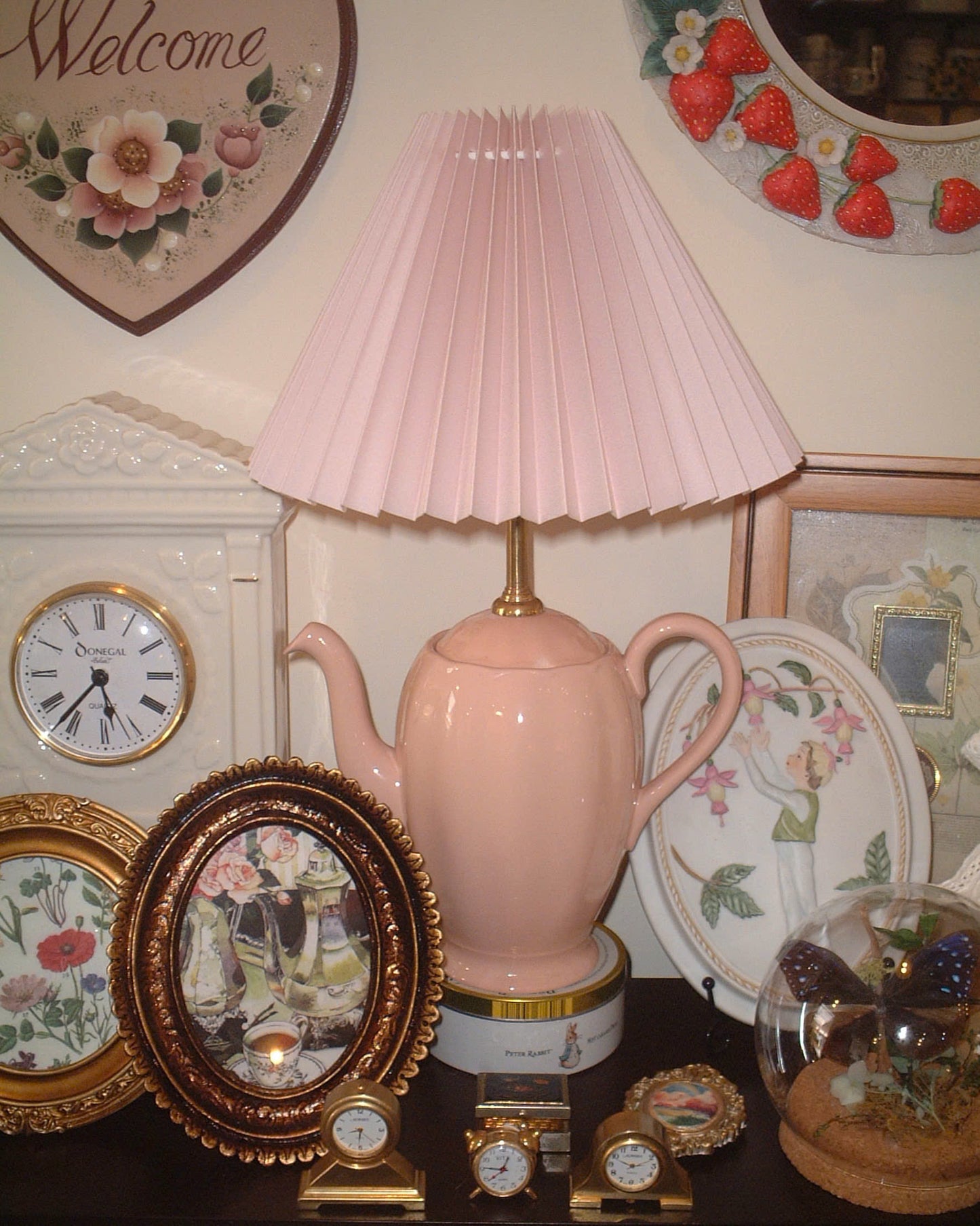 Pastel Pink Teapot Lamp