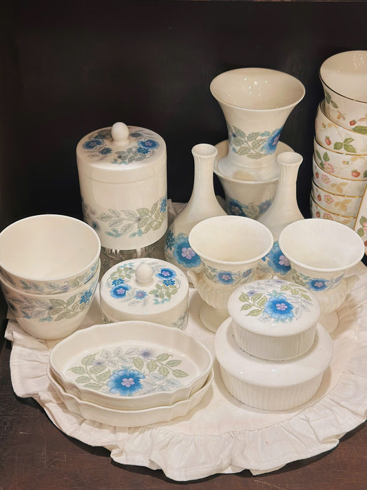 Set đồ sứ họa tiết hoa xanh xinh xắn - WEDGWOOD CLEMENTINE