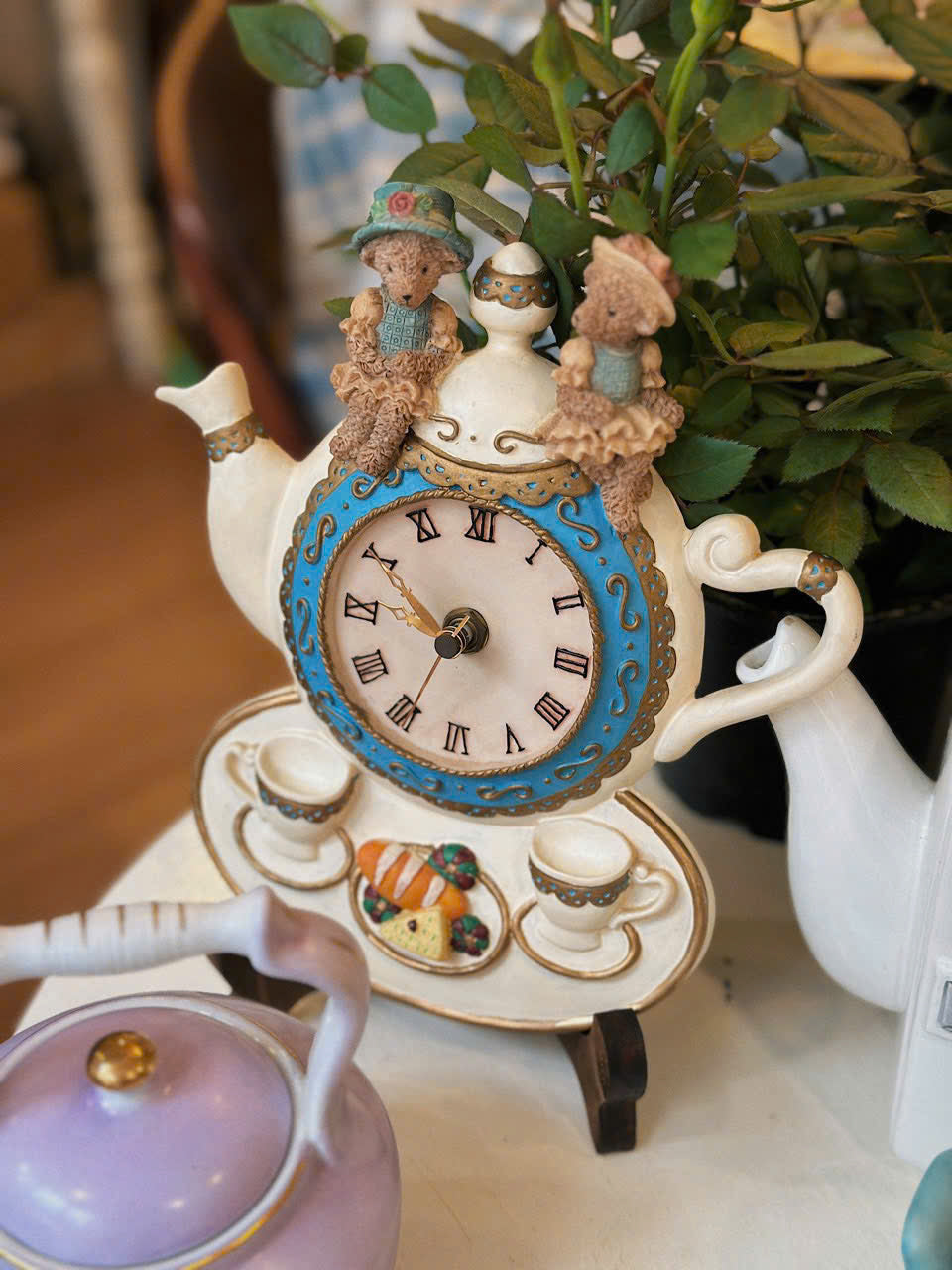 Vintage Teddy Tea Clock