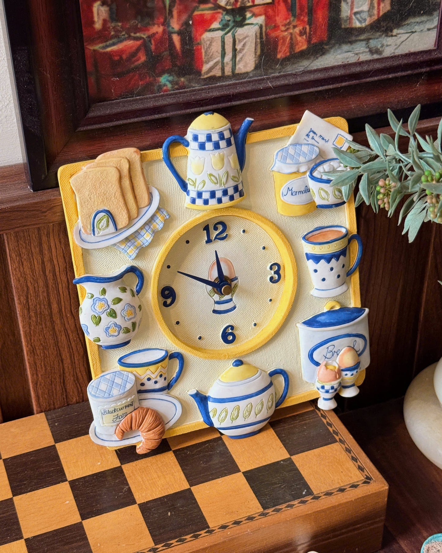 Vintage Breakfast Clock