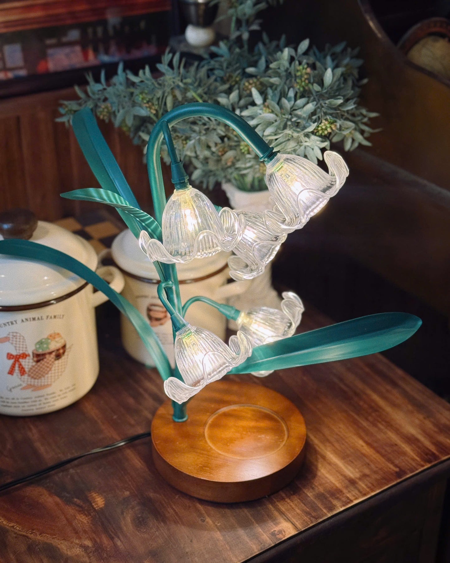 Vintage Lily Lamp (Transparent Lampshade)