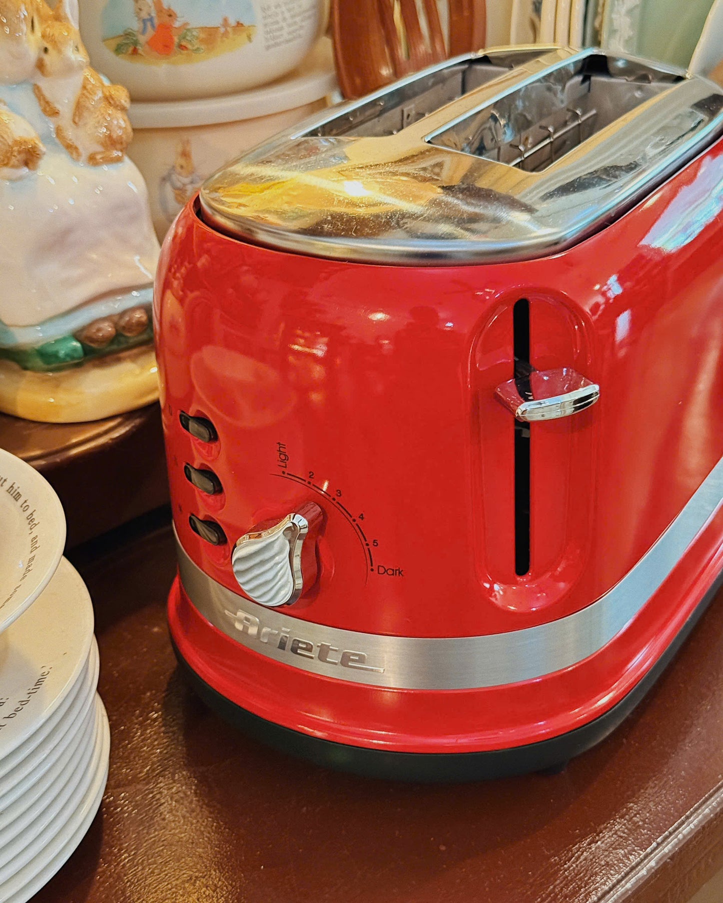 Red Retro Bread Warmer Toaster
