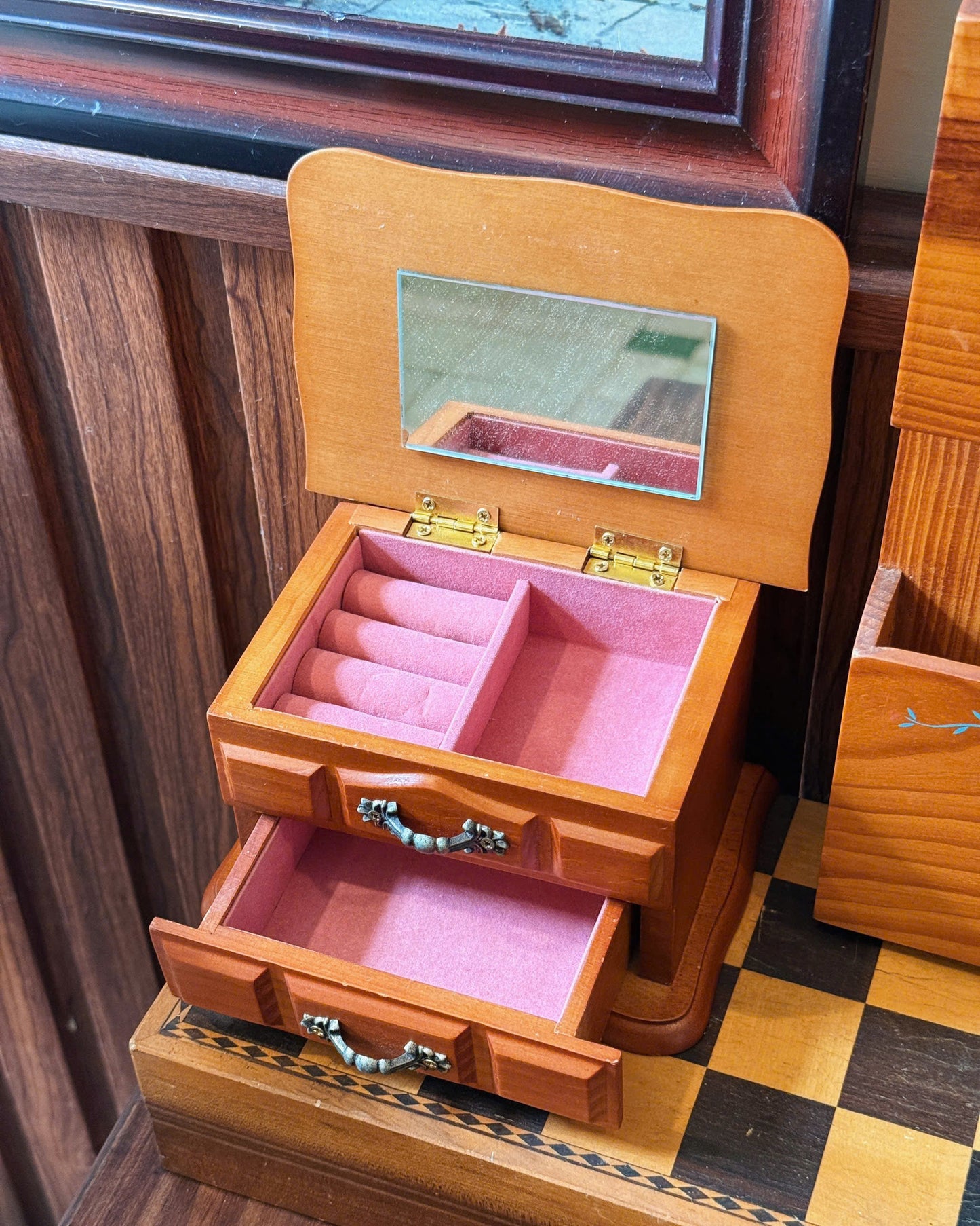 Vintage Wooden Jewelry Box