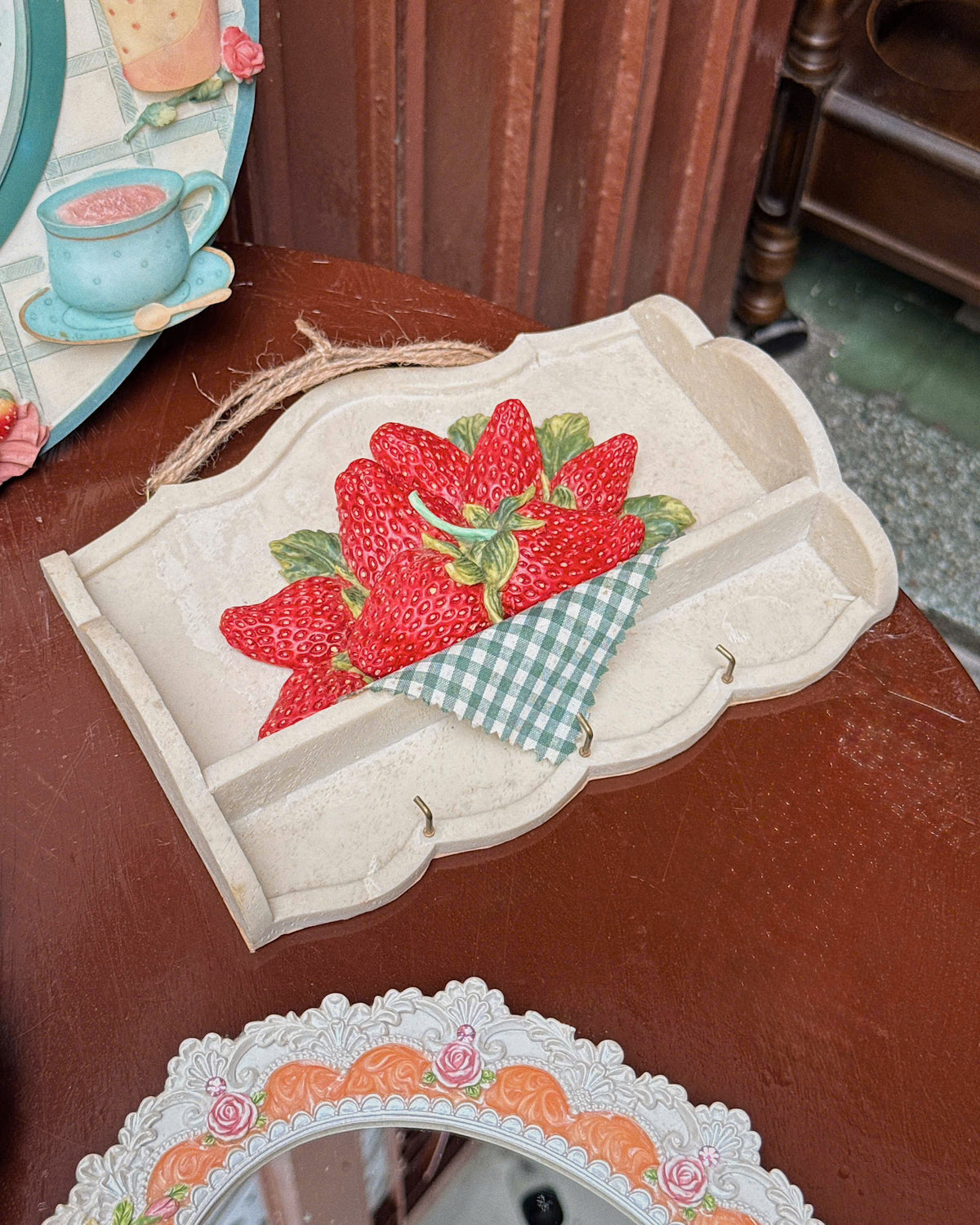 Vintage Strawberry Wall Plaque