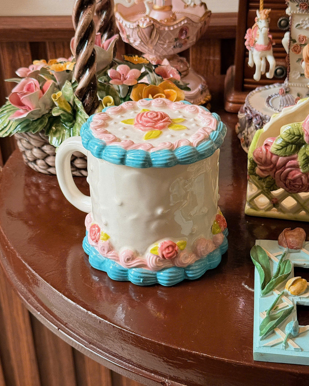 Vintage Cake Ceramic Mug