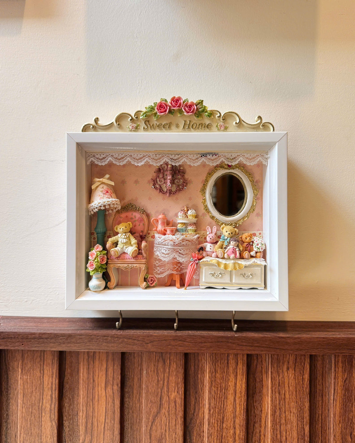 Sweet Home Victorian Diorama